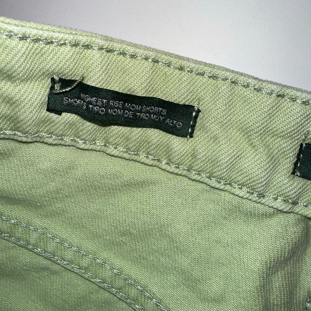 Women's Wild Fable Green High Rise Mom Denim Shorts Size 4 / 27 R - Picture 11 of 12